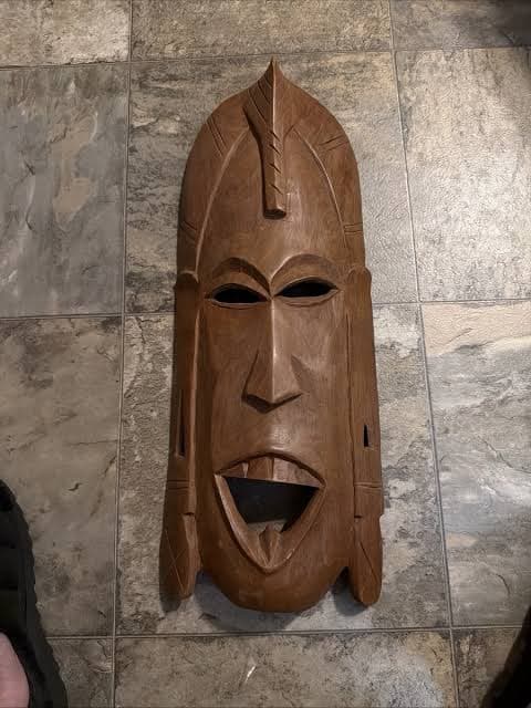 Kenyan Wooden Mask Decorative 4